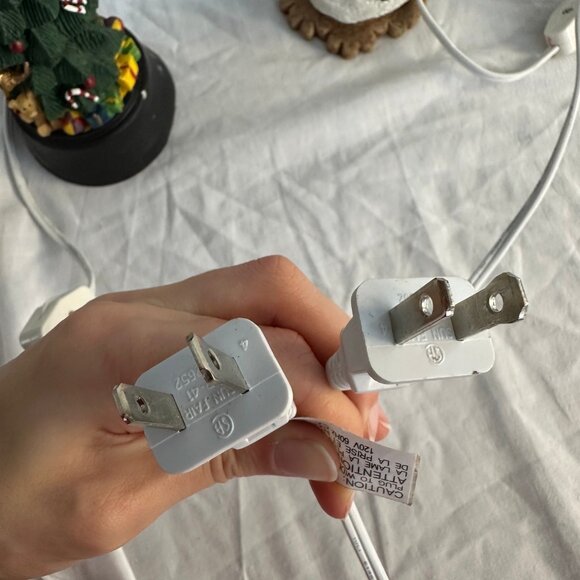 2 Vintage Christmas Lamps with matching lamp shades - Picture 6 of 6